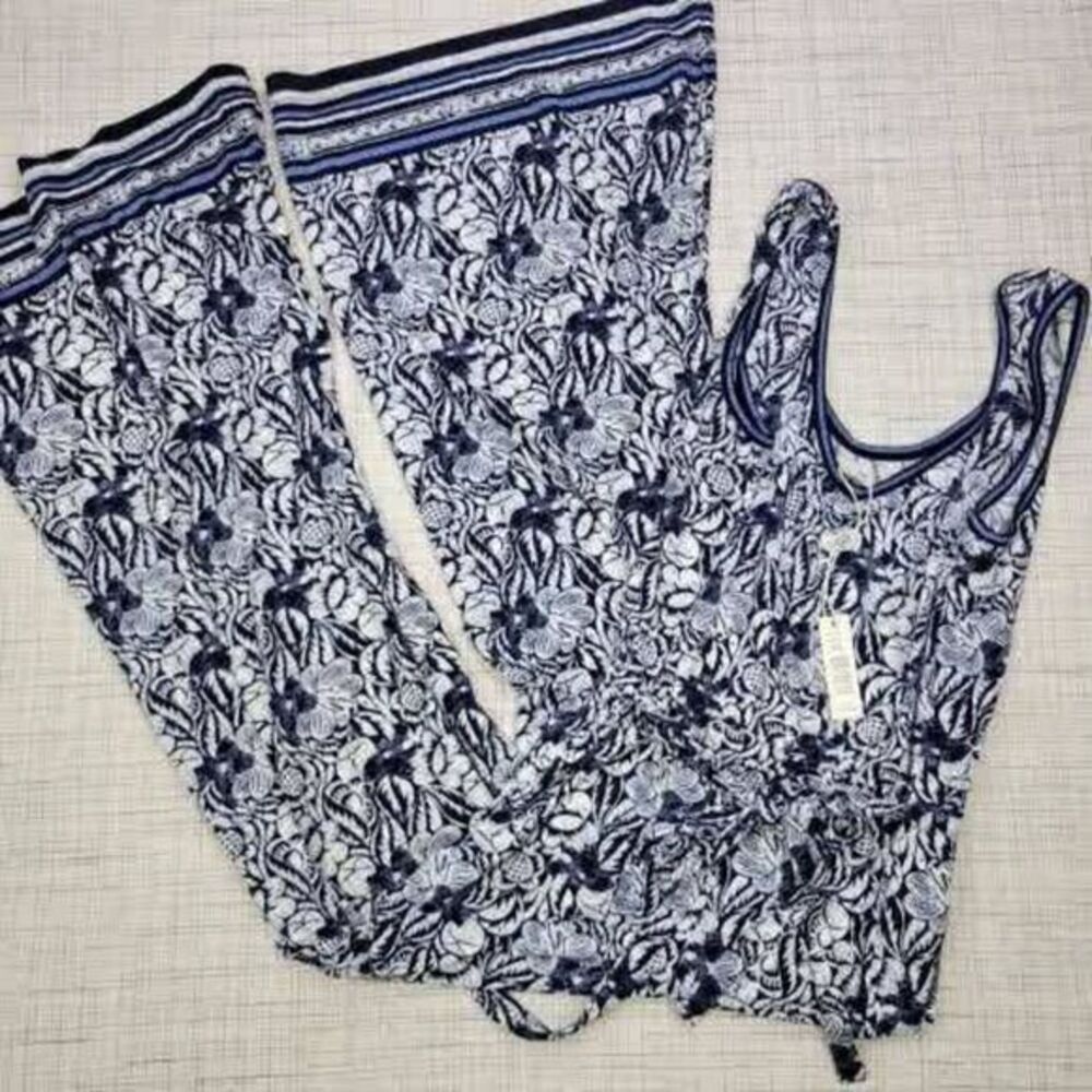 5/$25 Max Studio Sleeveless Culotte Jumpsuit Wide Leg Blue Floral Size XS